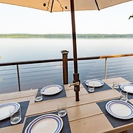 Red Cedar Haven in Sidney