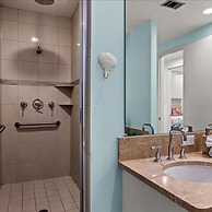 Unique Beachfront Condo With Exceptional Views