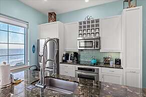 Unique Beachfront Condo With Exceptional Views