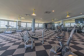 Unique Beachfront Condo With Exceptional Views