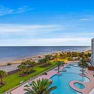 Unique Beachfront Condo With Exceptional Views