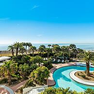 Unique Beachfront Condo With Exceptional Views