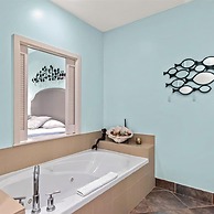 Unique Beachfront Condo With Exceptional Views