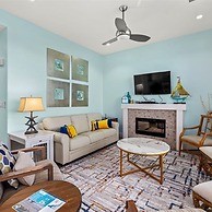 Unique Beachfront Condo With Exceptional Views