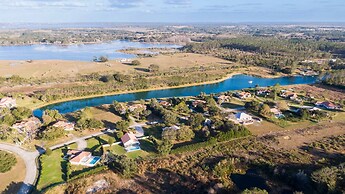 Swiss 49 - Lake Denise