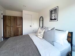 Manchester Industrial by Casacity