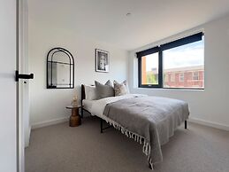 Manchester Industrial by Casacity