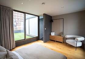 West Townhouse by Casacity