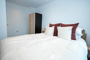 Alabaster Suite by Casacity