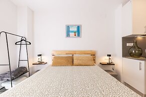 Unik Vacation Studio