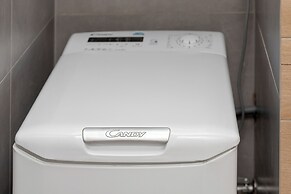 Family Apartment With Parking by Renters