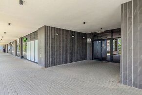 Family Apartment With Parking by Renters