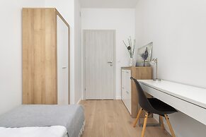 Family Apartment With Parking by Renters