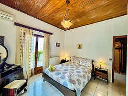 Villa Xanthi in Doctor s Area