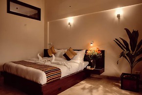 Goroomgo Palm Bhimtal