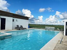 Elegant - Luxury and Private Villa