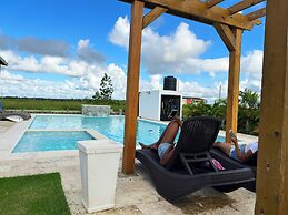 Elegant - Luxury and Private Villa