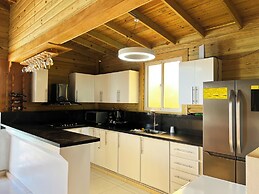 Elegant - Luxury and Private Villa