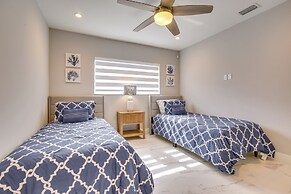 Chic North Miami House ~ 7 Mi to Hard Rock Stadium