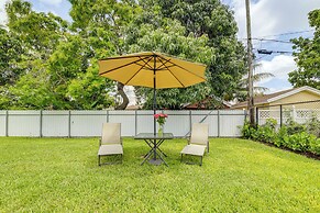 Chic North Miami House ~ 7 Mi to Hard Rock Stadium