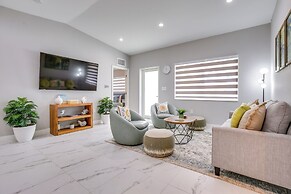 Chic North Miami House ~ 7 Mi to Hard Rock Stadium