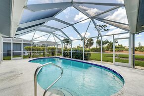 Florida Getaway on Golf Course w/ Heated Pool!