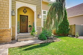 6 Mi to Autzen Stadium: Eugene Home w/ Gazebo