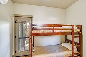 Charming Donnelly Home - 1 Mi to Lake Cascade!