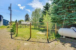 Charming Donnelly Home - 1 Mi to Lake Cascade!