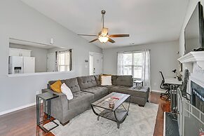 Convenient Hope Mills Home ~ 6 Mi to Fayetteville!
