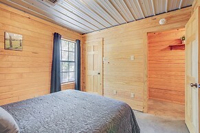 5 Mi to Sardis Lake: Pet-friendly Cabin Rental