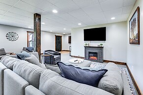 Scenic Getaway w/ Deck: 7 Mi to Mammoth Cave Park!