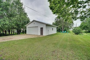 Charming Pepin Home Near Mississippi River!