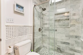 Charming Waterford Home w/ Dock on Niantic River!