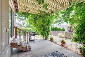 West Richland Home w/ Large Yard: Near Wineries!