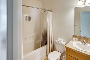 West Richland Home w/ Large Yard: Near Wineries!