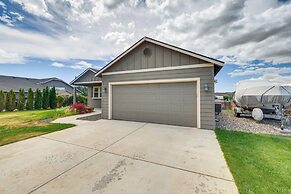 West Richland Home w/ Large Yard: Near Wineries!