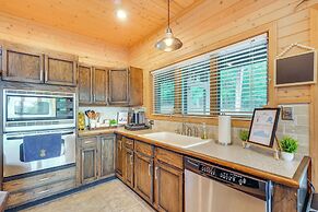 Crawford Cottage w/ Fireplace & Mountain Views!
