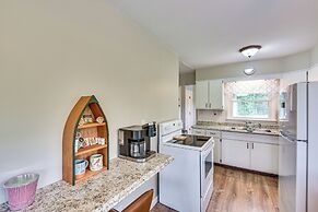 Charming Reading Home w/ Lake Views & Private Dock