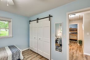 Charming Reading Home w/ Lake Views & Private Dock