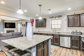 Spacious West Columbia Home w/ Patio & Grill!