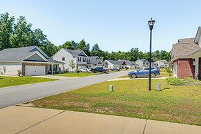 Spacious West Columbia Home w/ Patio & Grill!