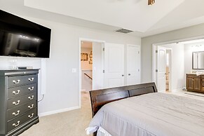 Spacious West Columbia Home w/ Patio & Grill!