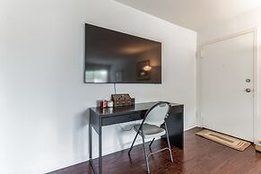 Charming Condo In North Bethesda 1 Bedroom Condo by RedAwning