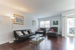 Charming Condo In North Bethesda 1 Bedroom Condo by RedAwning