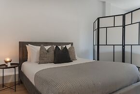 Phaedrus Living: City Breeze Residences Grace