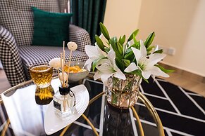 Lux Suites Coralway Apartment Langata