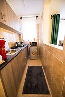 Lux Suites Coralway Apartment Langata