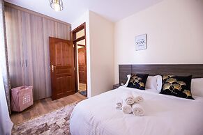 Lux Suites Coralway Apartment Langata