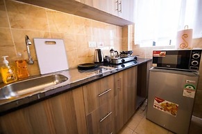 Lux Suites Coralway Apartment Langata